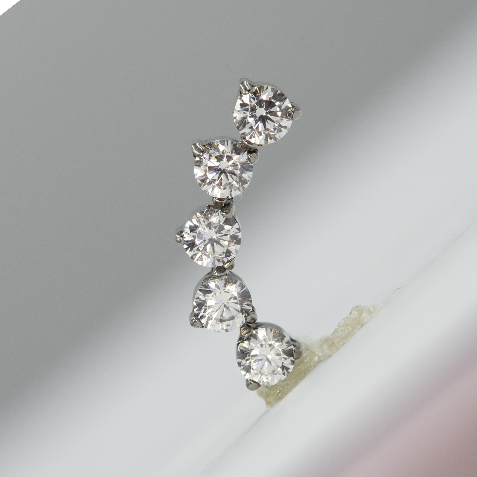16G Implant Grade Titanium AST - Body Jewelry Internally Threaded 评论和价格