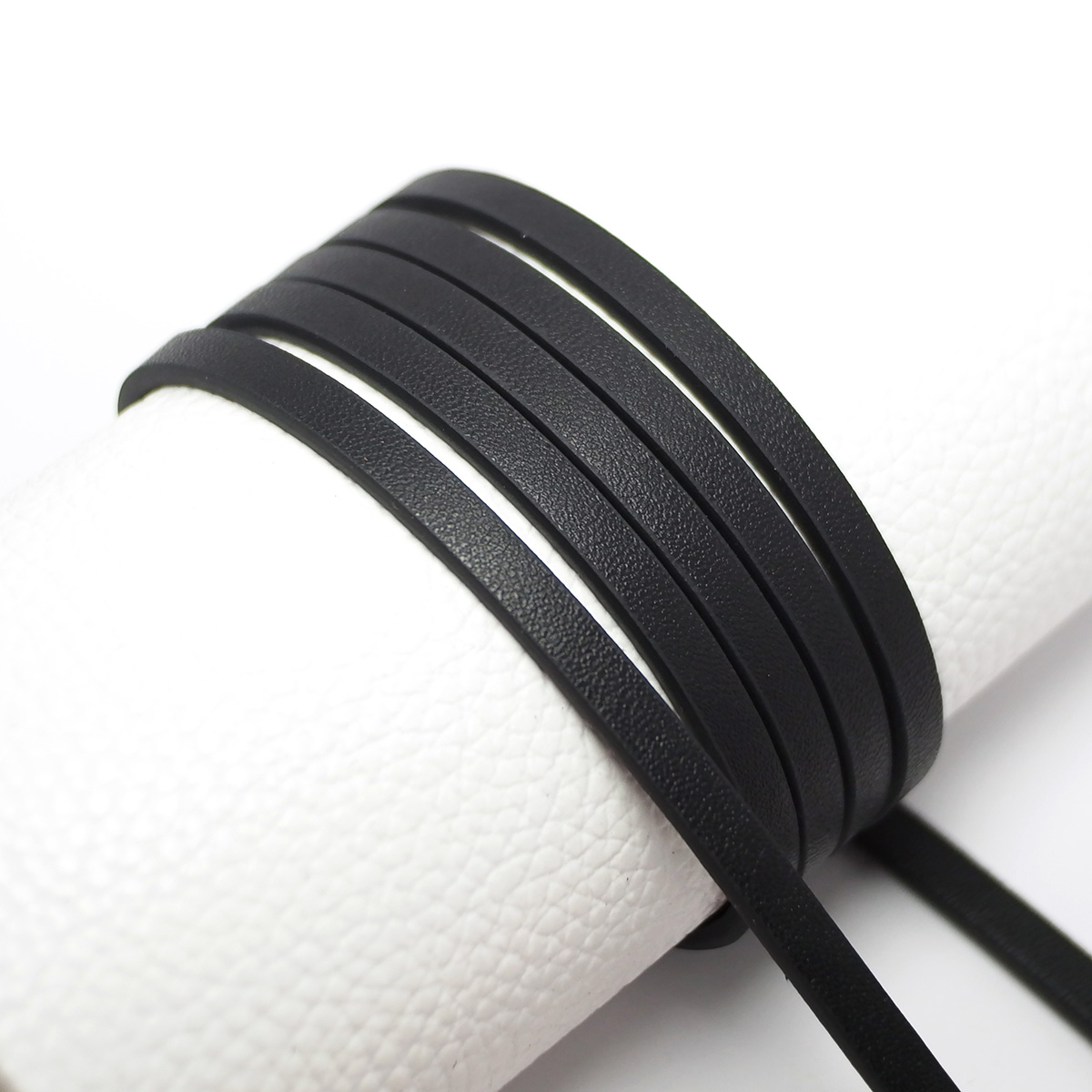45 Inches Soft Faux Leather Co - Body Jewelry Waist 评论和价格